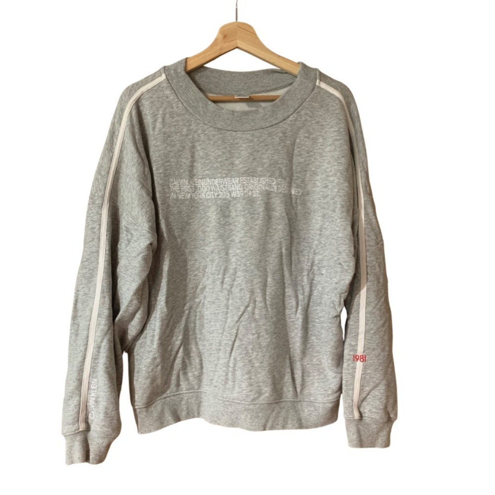Calvin Klein pullover sweater